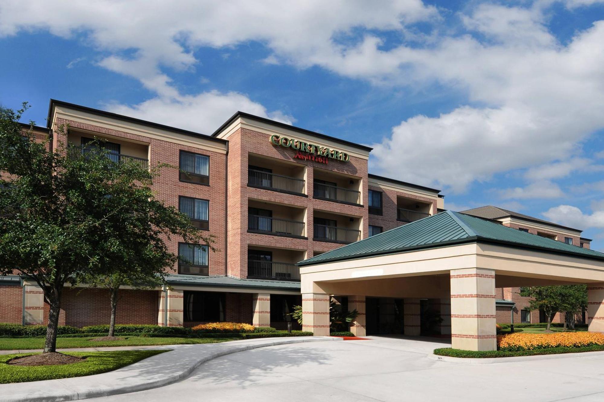 Отель Courtyard By Marriott Houston Northwest Экстерьер фото