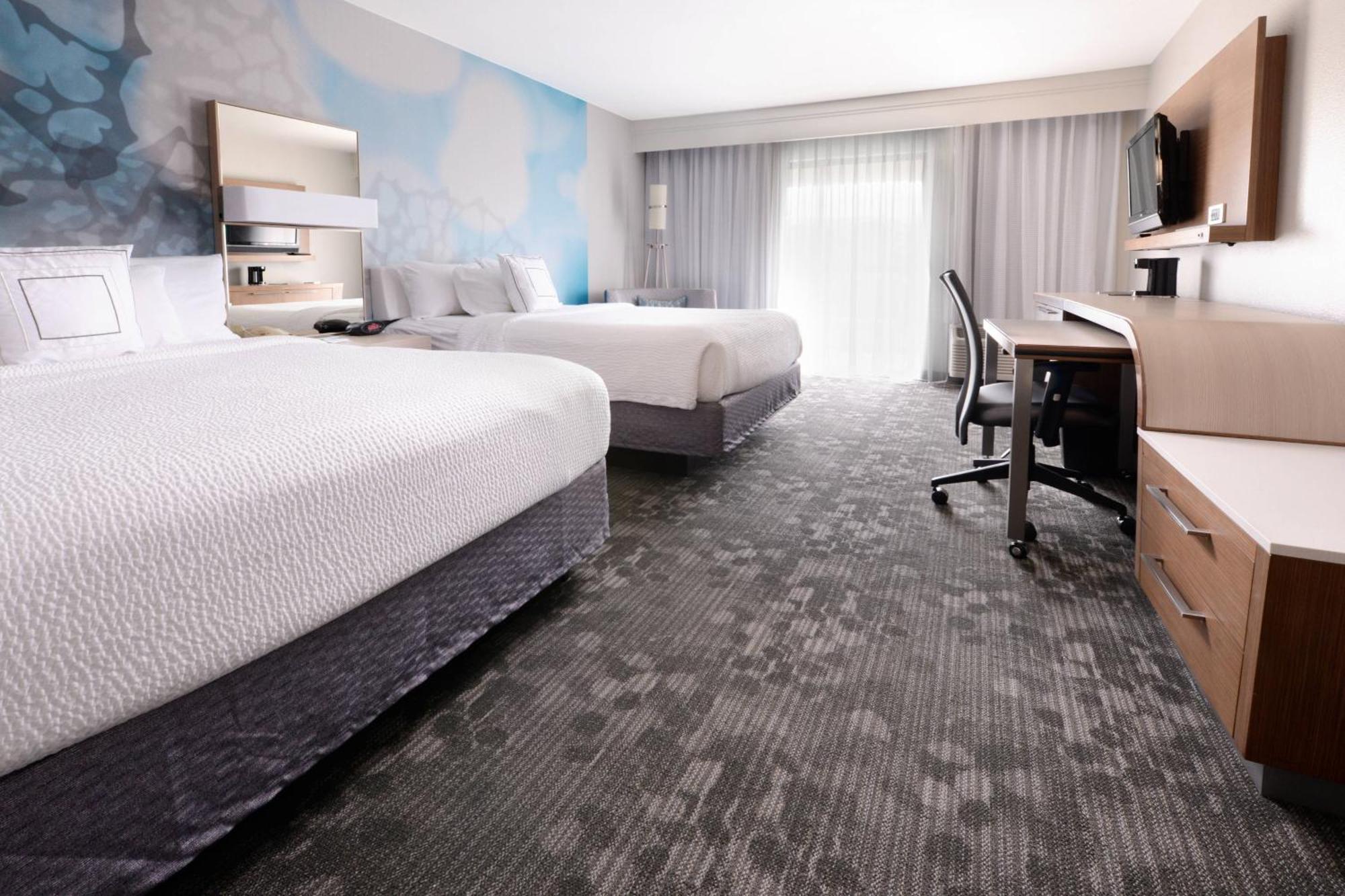 Отель Courtyard By Marriott Houston Northwest Экстерьер фото