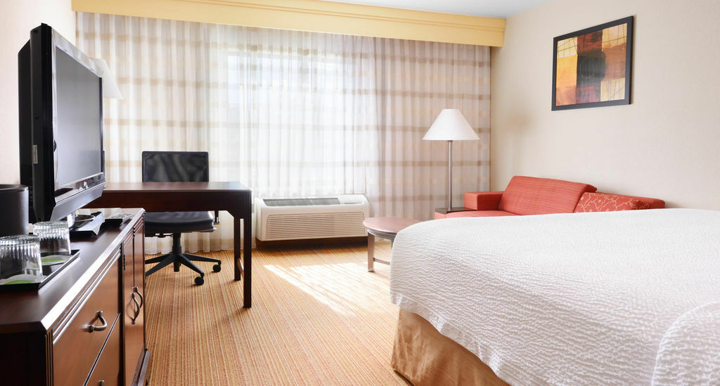 Отель Courtyard By Marriott Houston Northwest Экстерьер фото